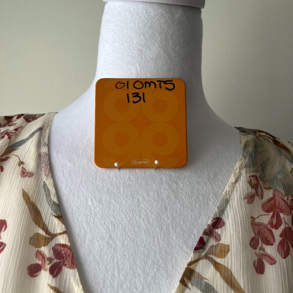 🤍Vince Camuto Flutter Cuff Peplum Blouse Sz L* Floral- Cream -burgundy - Picture 14 of 14